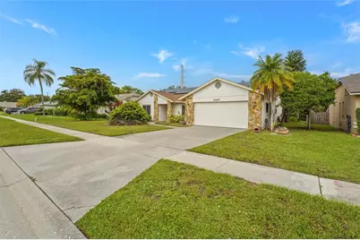 4407 Diamond Circle N, Sarasota, FL 34233 - Photo 60