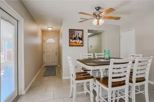 2907 Hyde Park St, Sarasota, FL 34239 - Photo 4