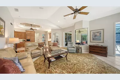 8923 Bloomfield Boulevard, Sarasota, FL 34238 - Photo 22