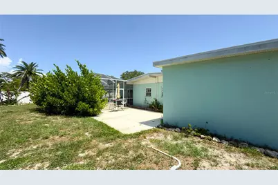 2215 Alvarado Lane, Sarasota, FL 34231 - Photo 26