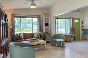 2215 Alvarado Ln, Sarasota, FL 34231 - Photo 6