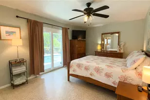 2215 Alvarado Ln, Sarasota, FL 34231 - Photo 10