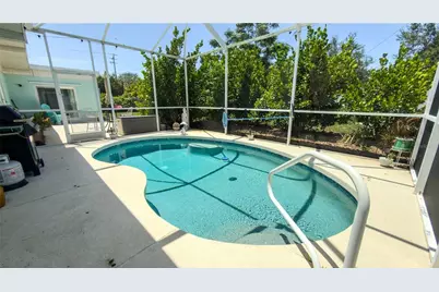 2215 Alvarado Lane, Sarasota, FL 34231 - Photo 2