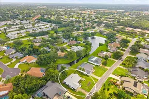 5438 Dominica Cir, Sarasota, FL 34233 - Photo 28