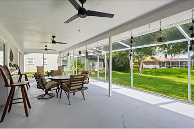 5438 Dominica Circle, Sarasota, FL 34233 - Photo 18