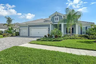 2566 Paradise Plum Dr, Sarasota, FL 34240 - Photo 2