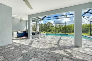 2566 Paradise Plum Dr, Sarasota, FL 34240 - Photo 30