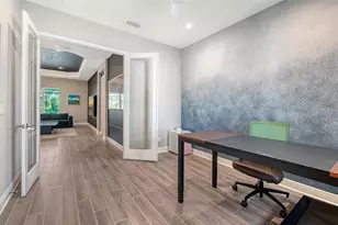 2566 Paradise Plum Dr, Sarasota, FL 34240 - Photo 14