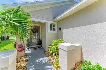 14260 Gnatcatcher Terrace, Lakewood Ranch, FL 34202 - Photo 4