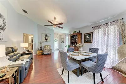 14260 Gnatcatcher Terrace, Lakewood Ranch, FL 34202 - Photo 10
