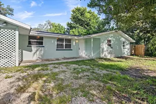 403 Pinewood Ave, Nokomis, FL 34275 - Photo 2