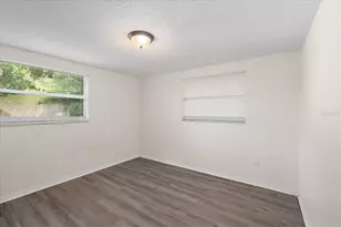 403 Pinewood Ave, Nokomis, FL 34275 - Photo 18