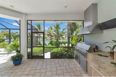 7631 Cove Terrace, Sarasota, FL 34231 - Photo 40