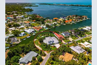 7631 Cove Terrace, Sarasota, FL 34231 - Photo 1