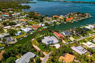 7631 Cove Terrace, Sarasota, FL 34231 - Photo 1