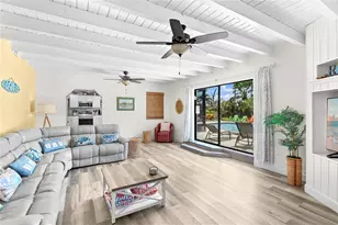 423 47th St NW, Bradenton, FL 34209 - Photo 12