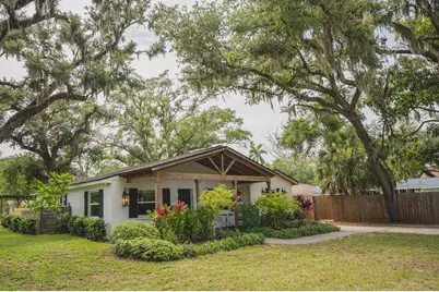 216 18th Street E, Bradenton, FL 34208 - Photo 4