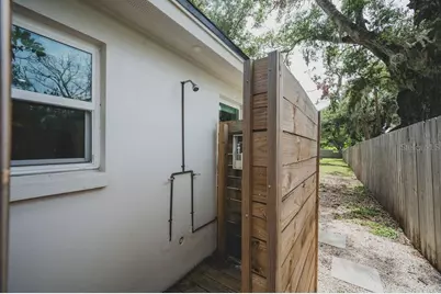 216 18th Street E, Bradenton, FL 34208 - Photo 38