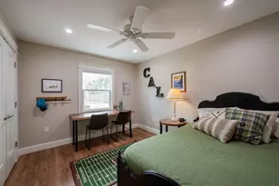 216 18th St E, Bradenton, FL 34208 - Photo 24