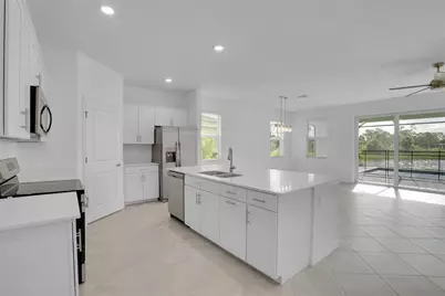 19100 Moscato Court, Venice, FL 34293 - Photo 10