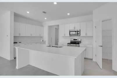 19100 Moscato Court, Venice, FL 34293 - Photo 12