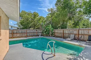 6515 Colonial Dr, Sarasota, FL 34231 - Photo 38