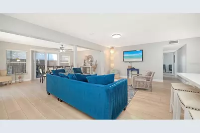 6515 Colonial Drive, Sarasota, FL 34231 - Photo 18