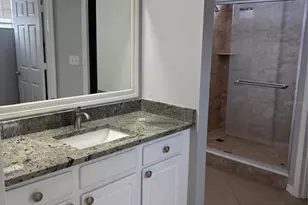 5600 Bentgrass Dr, Sarasota, FL 34235 - Photo 12