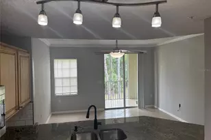 5600 Bentgrass Dr, Sarasota, FL 34235 - Photo 6