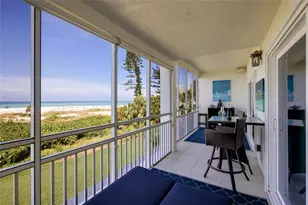 7001 Gulf of Mexico Dr, Longboat Key, FL 34228 - Photo 32