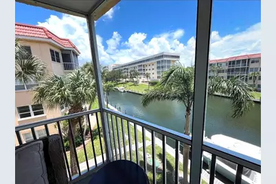 1250 N Portofino Drive #301, Sarasota, FL 34242 - Photo 10