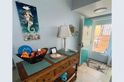 1250 N Portofino Drive #301, Sarasota, FL 34242 - Photo 2