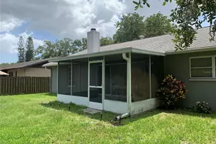 2193 Cork Oak St E, Sarasota, FL 34232 - Photo 30