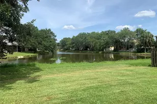 2193 Cork Oak St E, Sarasota, FL 34232 - Photo 28