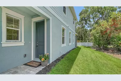 3092 Via Sienna Circle, Sarasota, FL 34243 - Photo 2