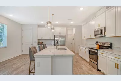 3092 Via Sienna Circle, Sarasota, FL 34243 - Photo 14