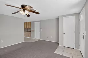 127 Columbia Rd, Venice, FL 34293 - Photo 6