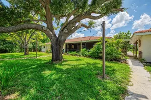 140 S Oxford Dr, Englewood, FL 34223 - Photo 44