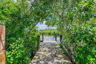 140 S Oxford Dr, Englewood, FL 34223 - Photo 56