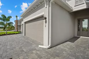5918 Mound Key Run, Lakewood Ranch, FL 34211 - Photo 32