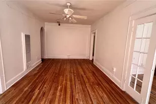 118 Indian Pl, Sarasota, FL 34236 - Photo 6