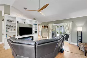 2426 Icecapade Dr, Sarasota, FL 34240 - Photo 8