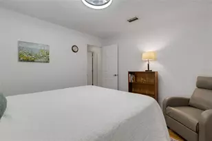 2426 Icecapade Dr, Sarasota, FL 34240 - Photo 34