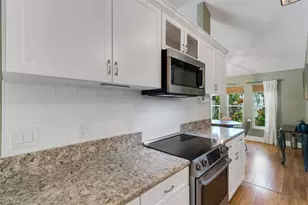 2426 Icecapade Dr, Sarasota, FL 34240 - Photo 18