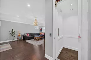 70 Island Cir, Sarasota, FL 34242 - Photo 26