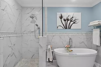 70 Island Circle, Sarasota, FL 34242 - Photo 20