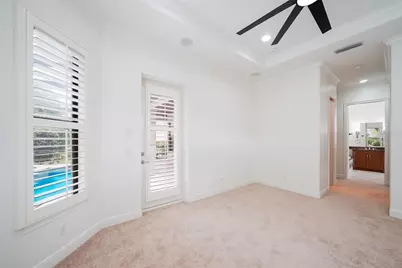 15308 Helmsdale Place, Lakewood Ranch, FL 34202 - Photo 34