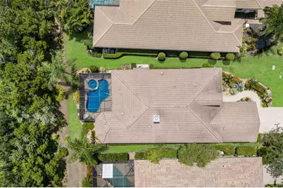 15308 Helmsdale Place, Lakewood Ranch, FL 34202 - Photo 50