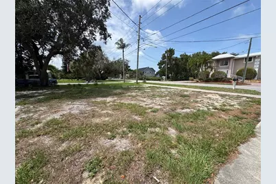 907 S Florida Avenue, Tarpon Springs, FL 34689 - Photo 22