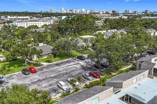 2220 Bahia Vista St, Sarasota, FL 34239 - Photo 6
